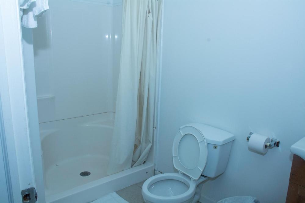 Room image 5